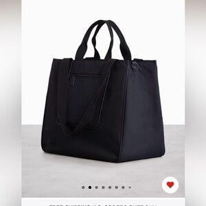 Beis east to west tote black